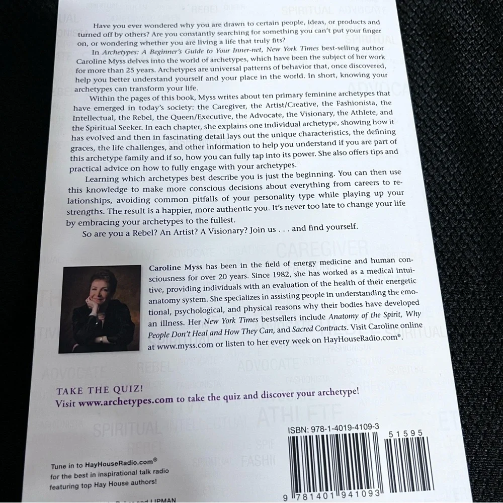 CAROLINE MYSS Archetype Cards 80 Card Set w/Guide Booklet.
Bonus: Archetype Book - Picture 6 of 7